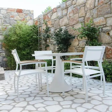Posh-2 Br Private Pool Garden Floor Appartement Bodrum