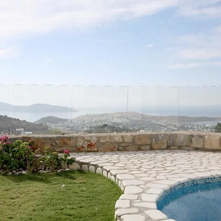 Posh-2 Br Private Pool Garden Floor * Bodrum