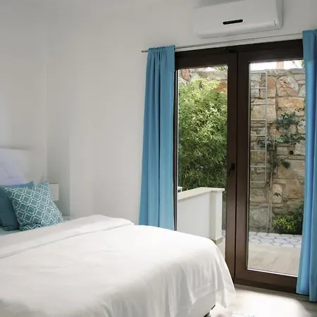 Posh-2 Br Private Pool Garden Floor * Bodrum
