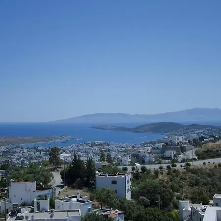 Posh-2 Br Private Pool Garden Floor * Bodrum